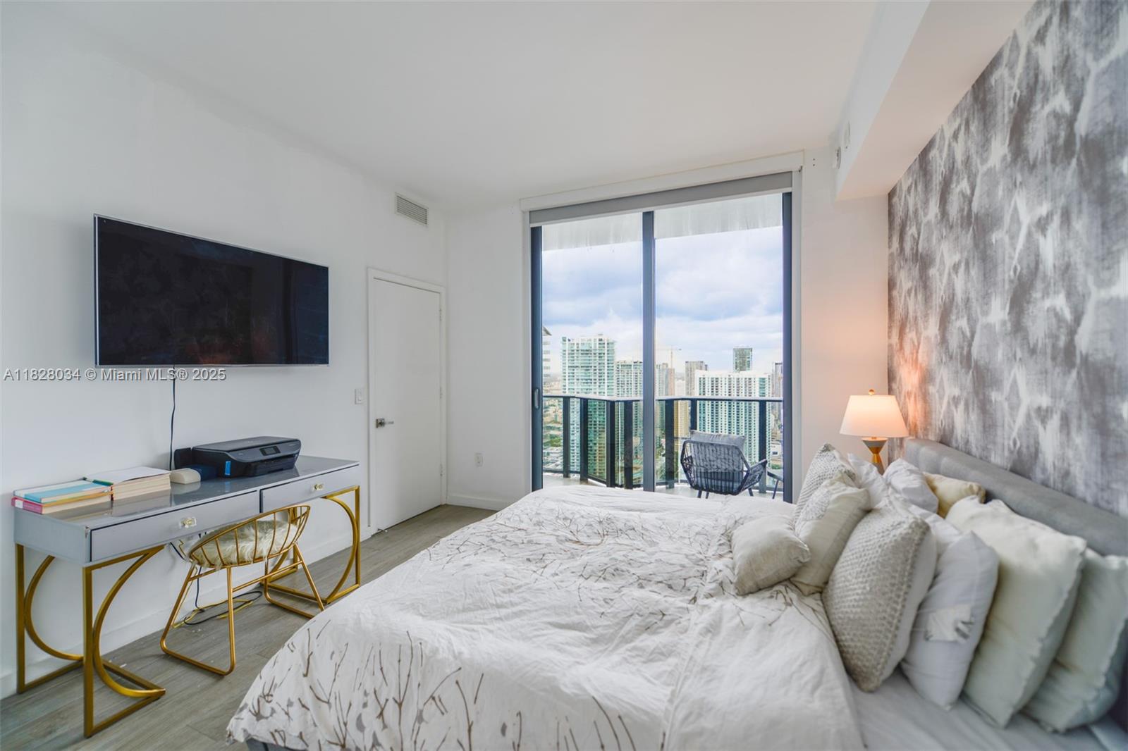 Property photo # 6