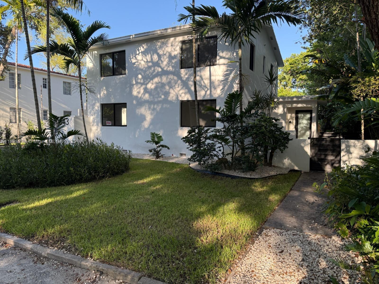 11643 11 Pl Unit 2, Biscayne Park, Florida 33161