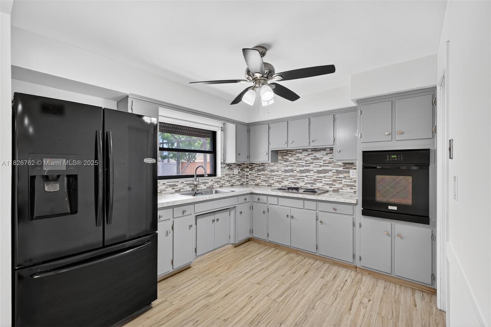 3202 Pierce St, Hollywood, Florida image 15