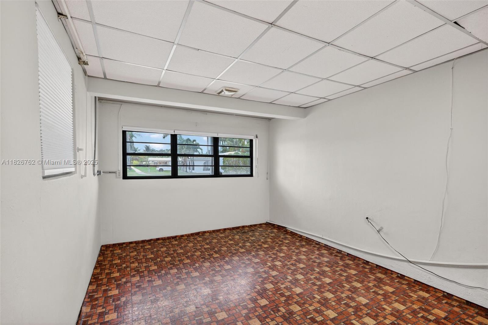 3202 Pierce St, Hollywood, Florida image 19