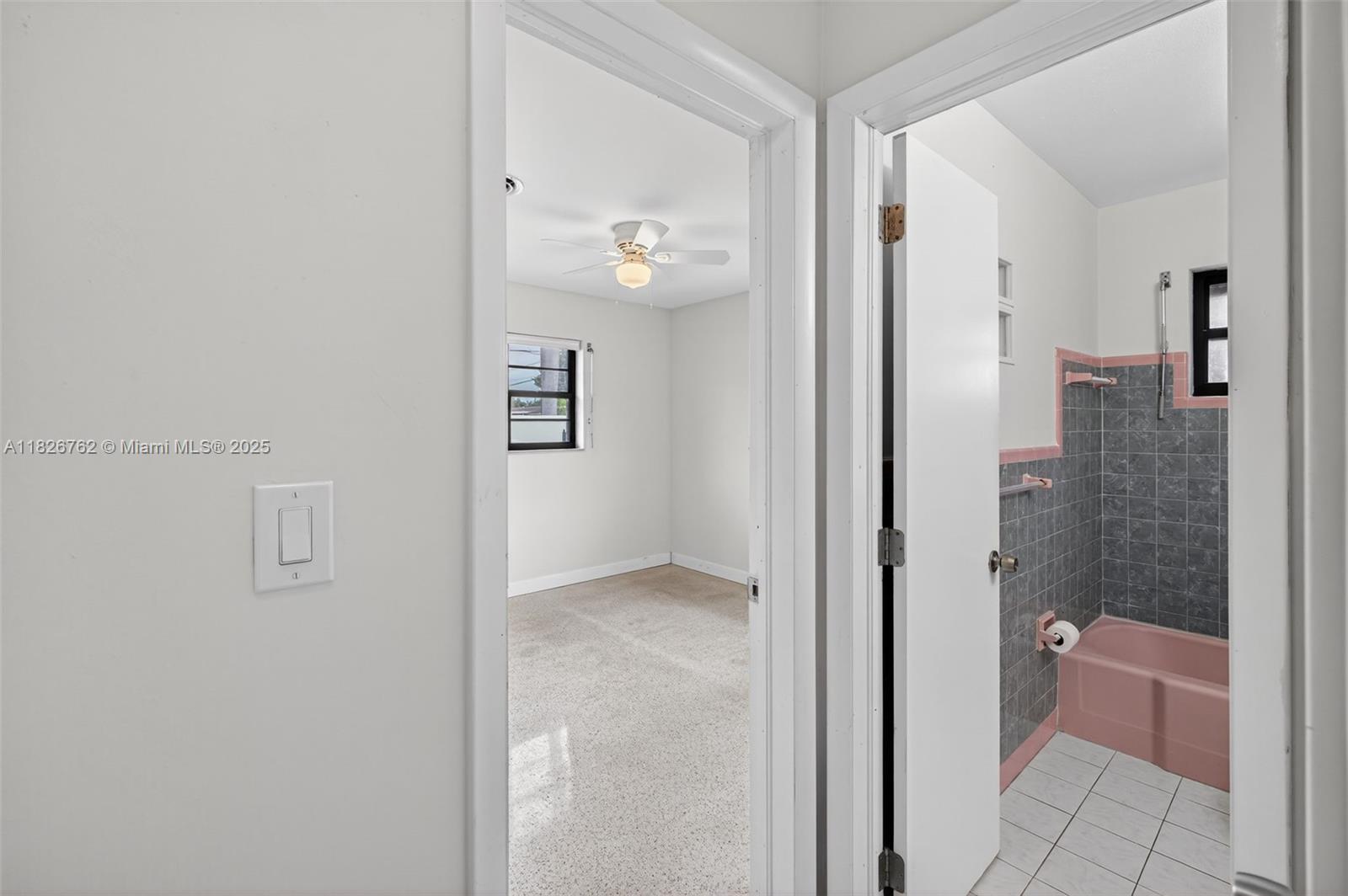 3202 Pierce St, Hollywood, Florida image 28