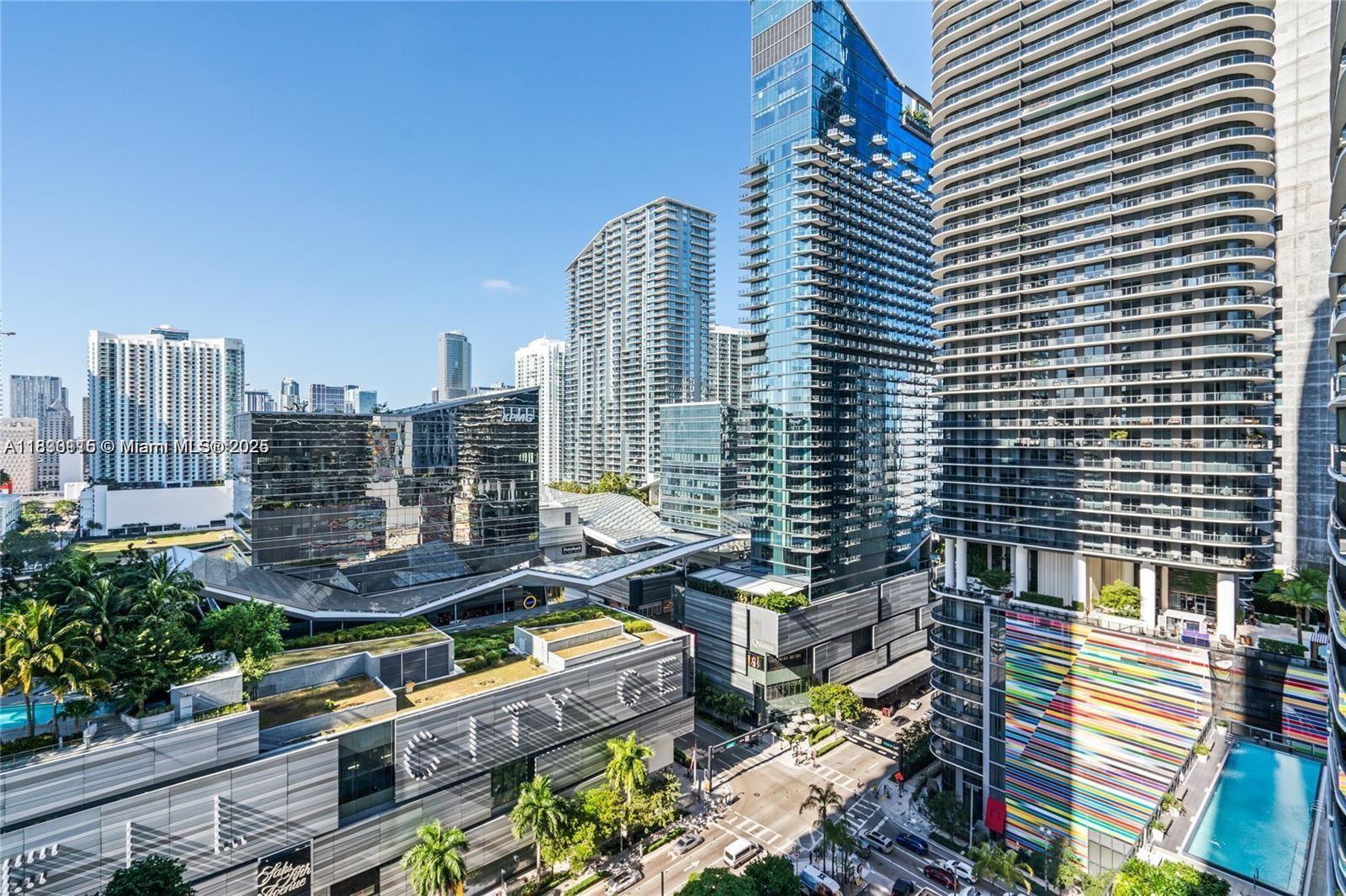 55 SW 9th St #1801, Miami, Florida image 34