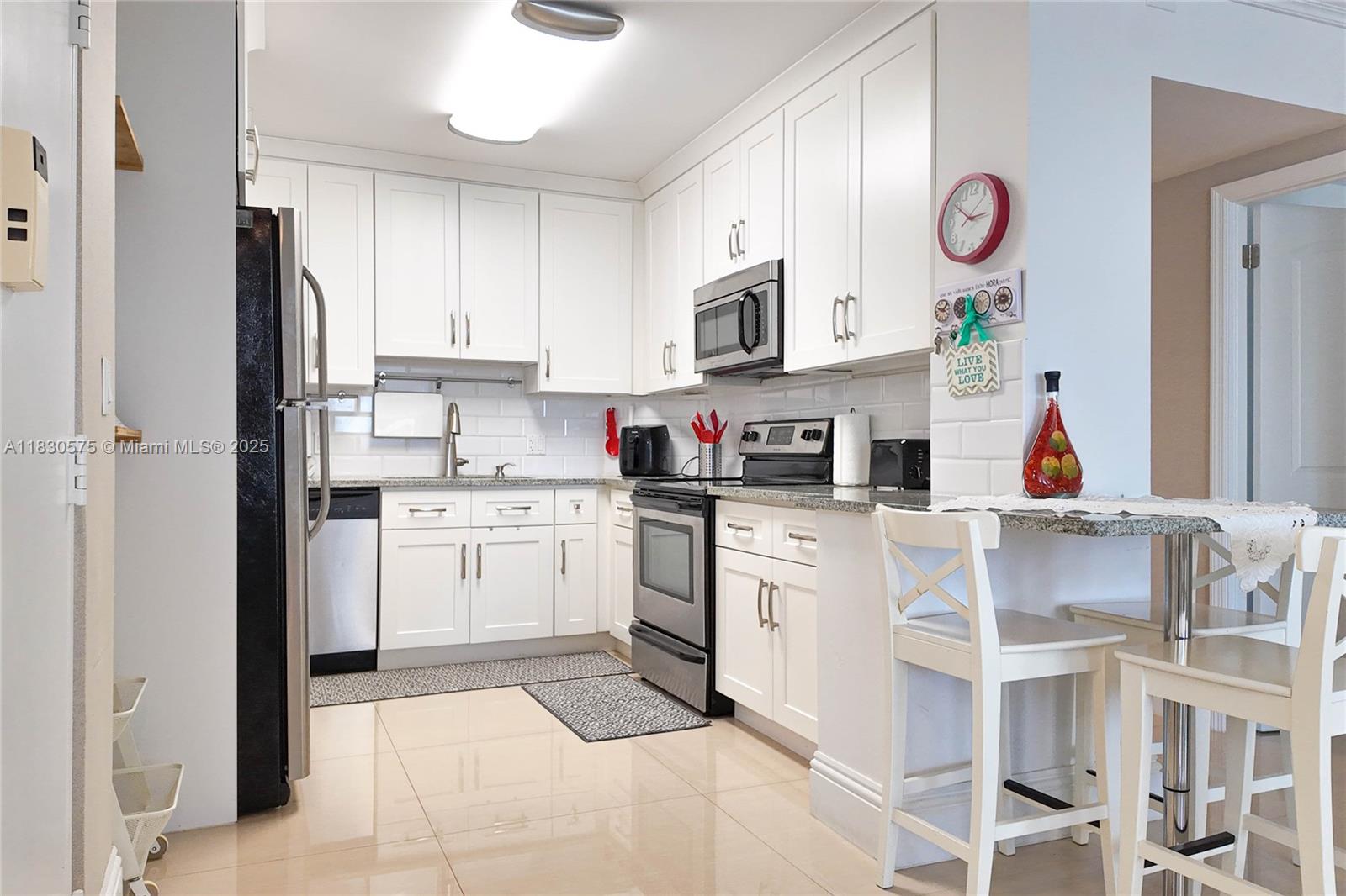 1950 S Ocean Dr #4E, Hallandale Beach, Florida image 11