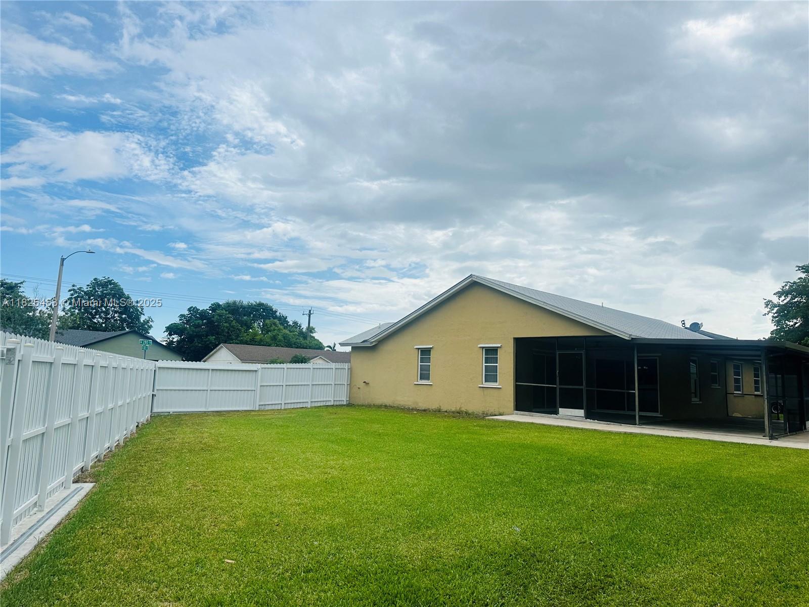 13840 SW 280th Ter, Homestead, Florida image 15
