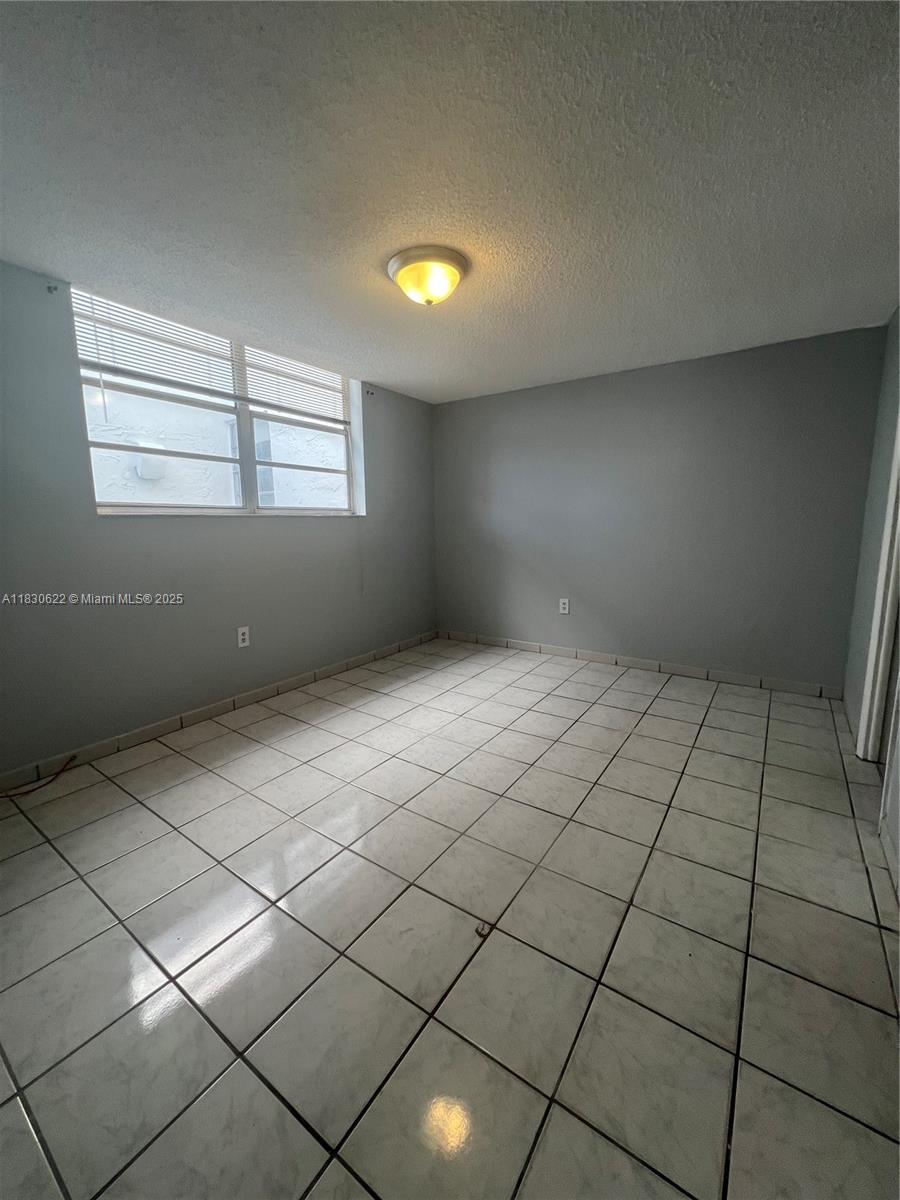 5050 NW 7th St #709, Miami, Florida image 14