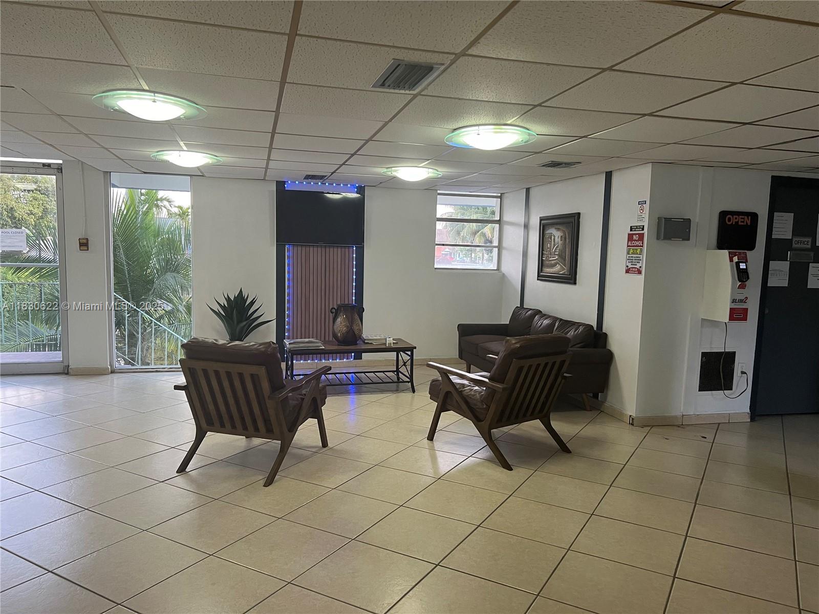 5050 NW 7th St #709, Miami, Florida image 17