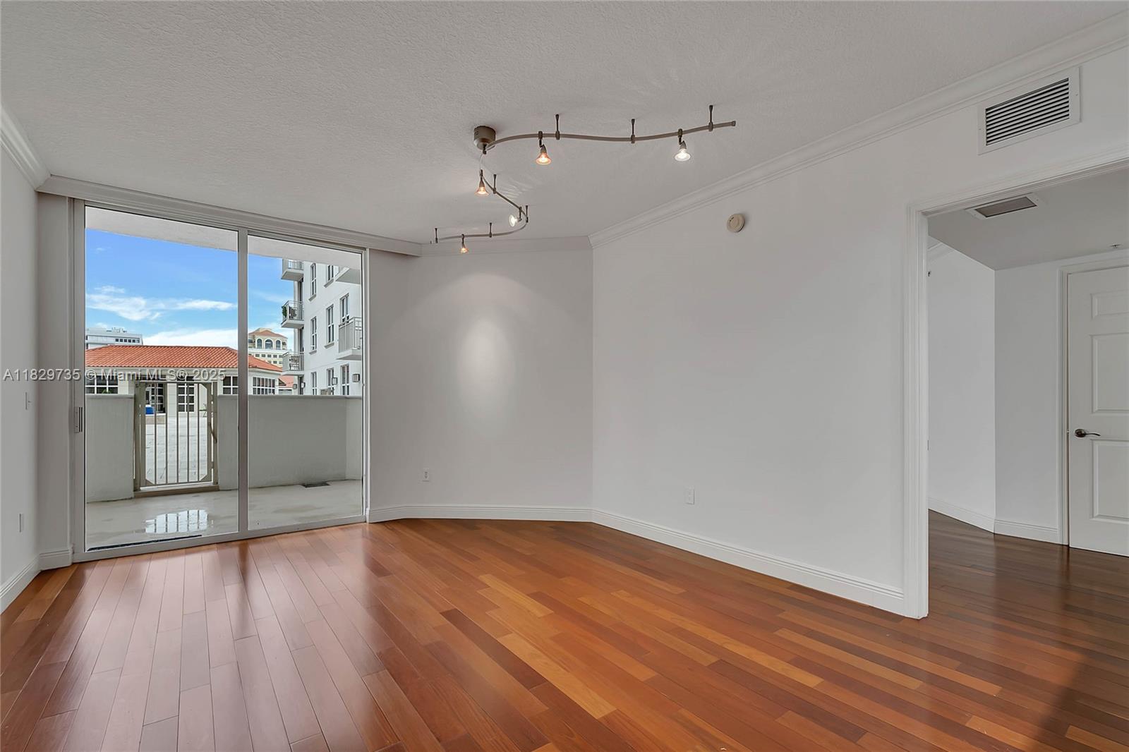 2030 S Douglas Rd #417, Coral Gables, Florida image 7