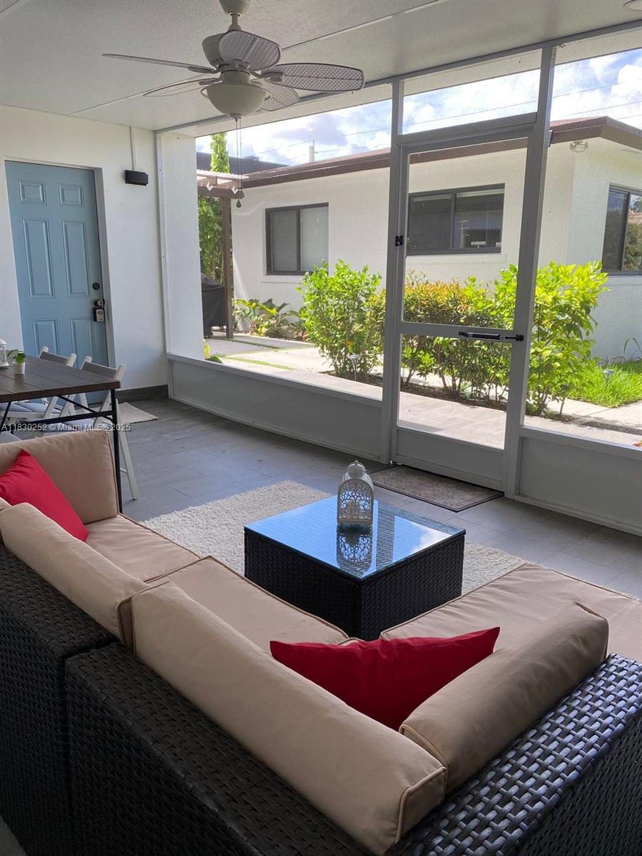 36 NW 52nd St, Miami, Florida image 33