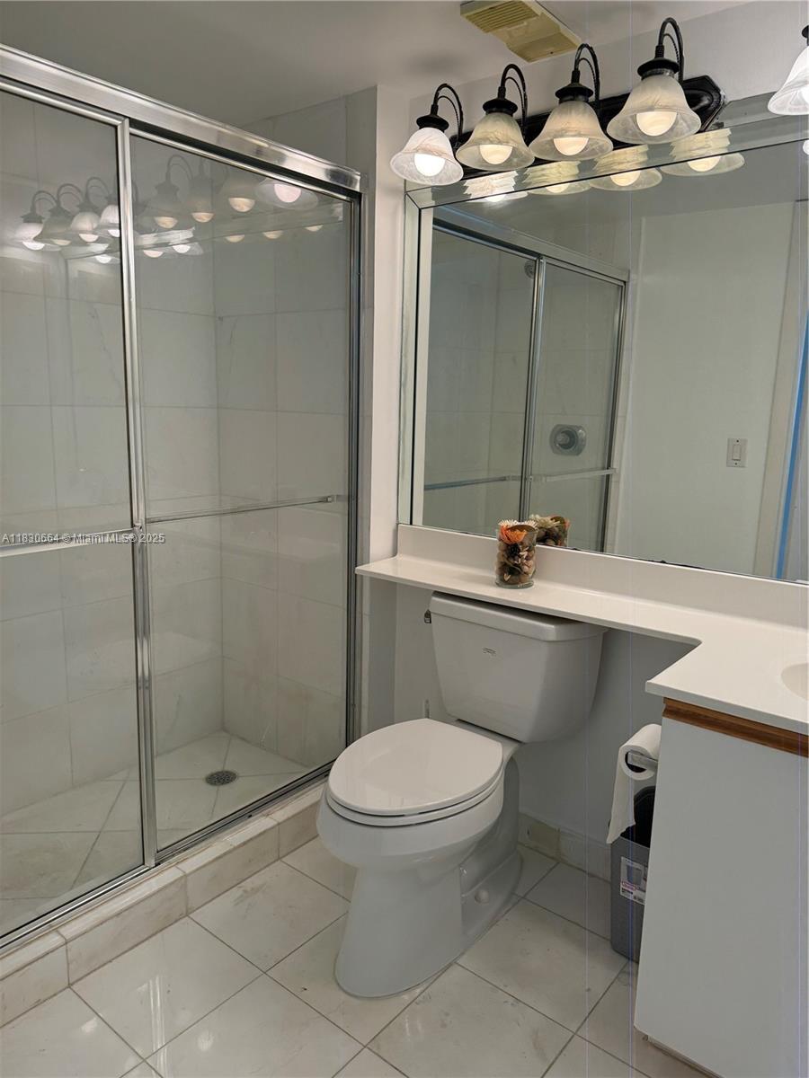 Residential, Aventura, Florida image 17