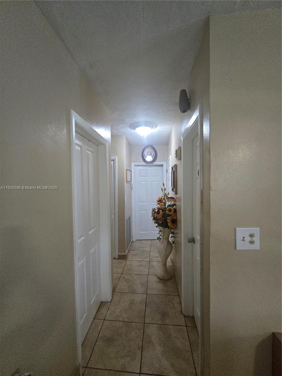 360 SW 3rd St, Florida City, Florida image 30