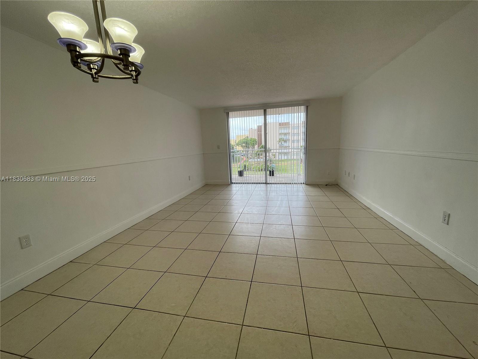 6940 Miami Gardens Dr #1-329, Hialeah, Florida image 2
