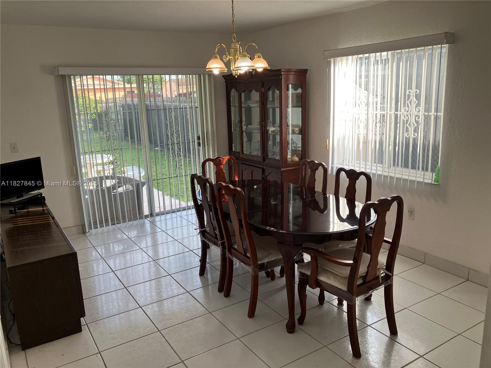 2758 NW 57th St, Miami, Florida image 21