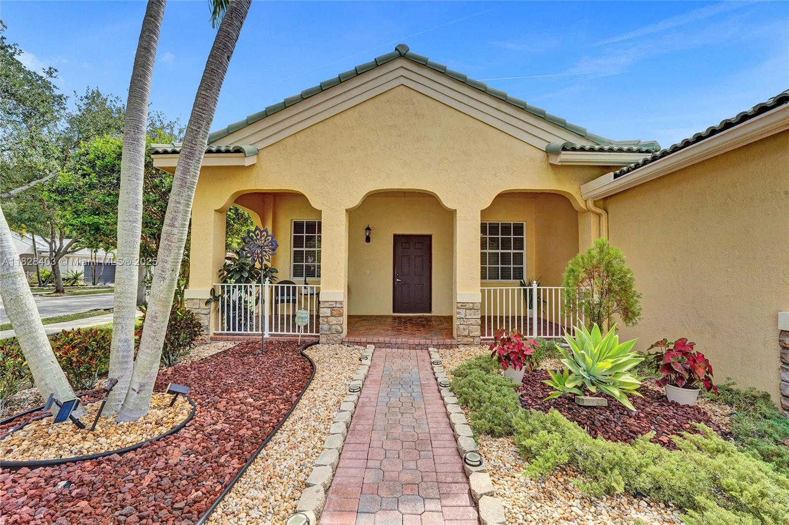 4122 Laurel Ridge Cir, Weston, Florida image 4