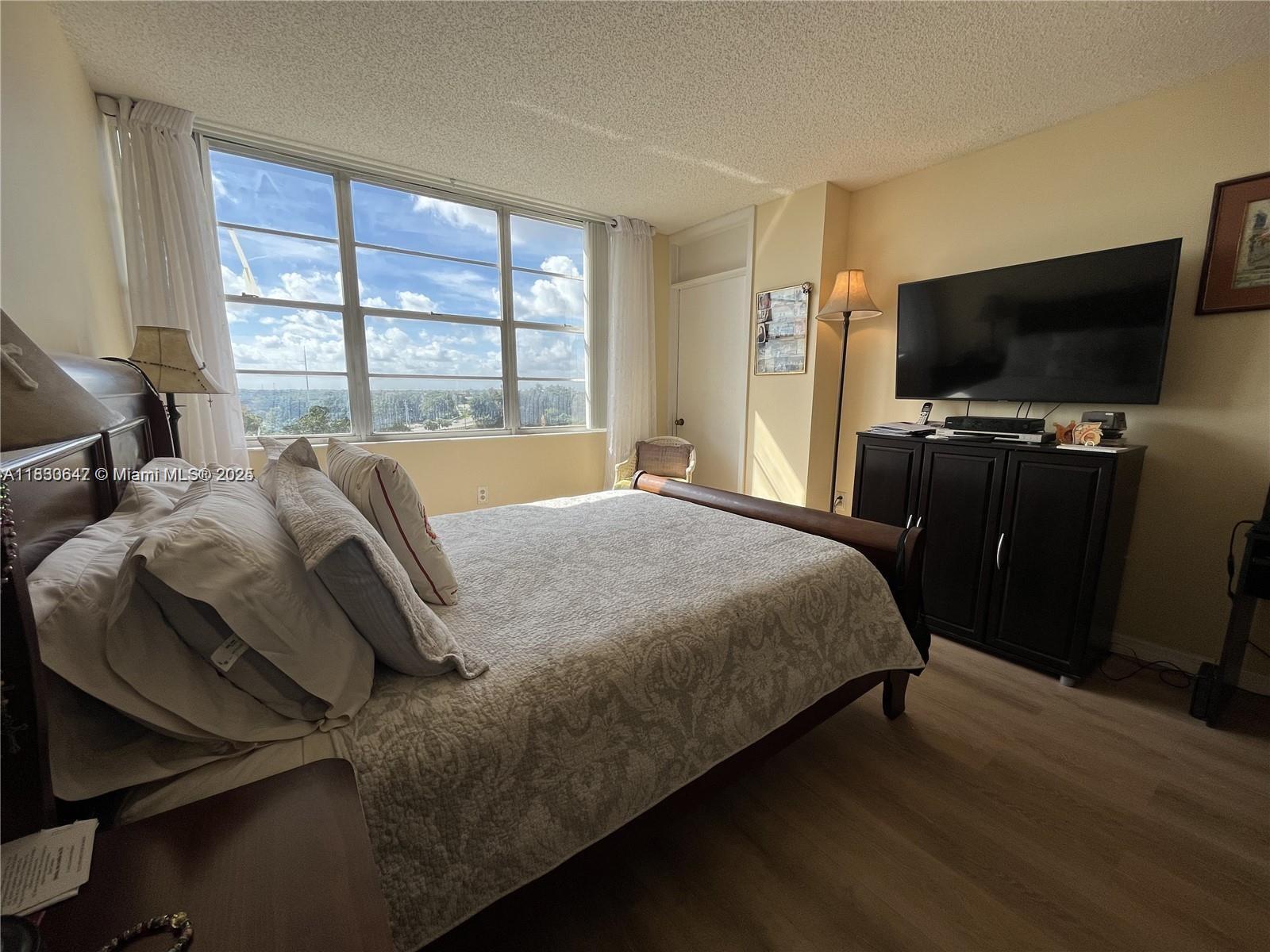 1200 Saint Charles Pl #708, Pembroke Pines, Florida image 11