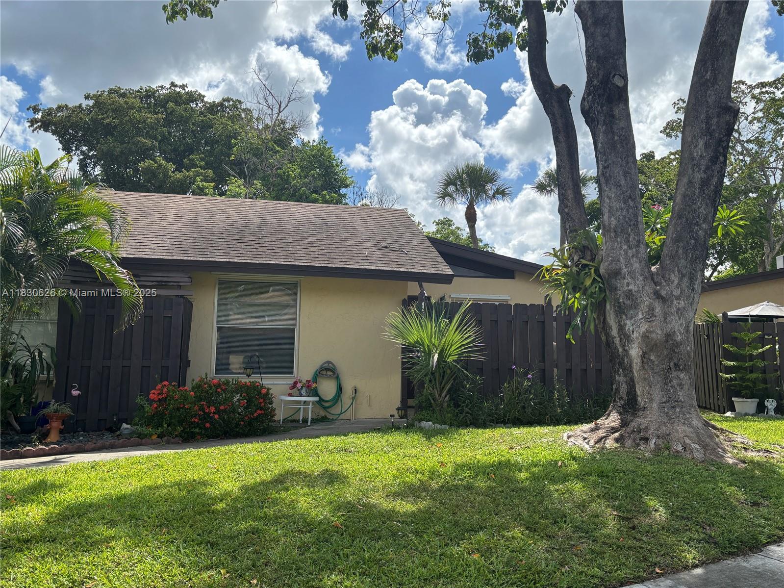 Property photo # 0