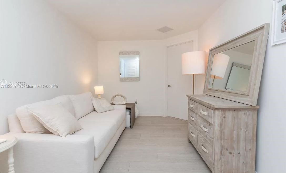 1100 S Miami Ave #1611, Miami FL 33130
