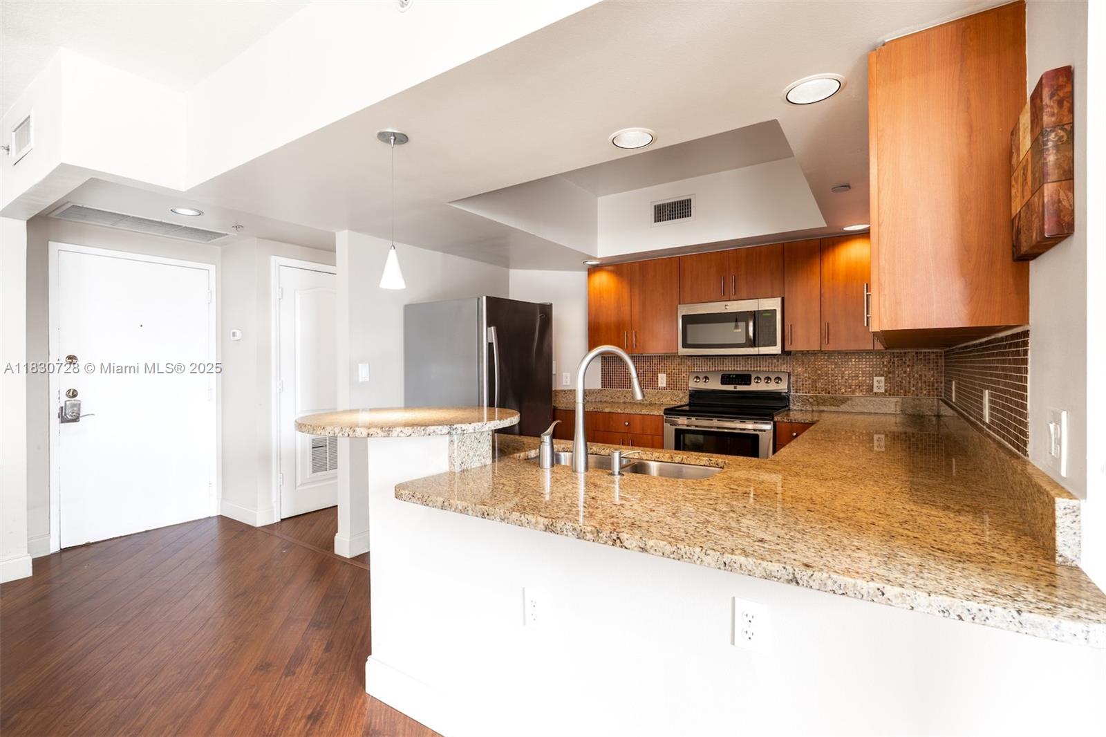 Property photo # 4