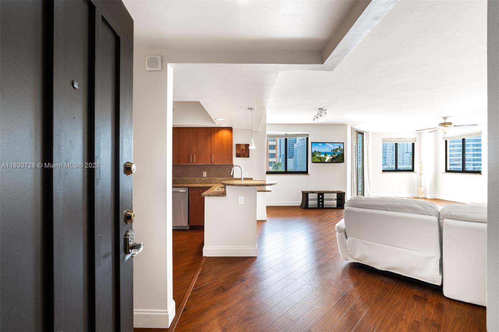 Property photo # 9
