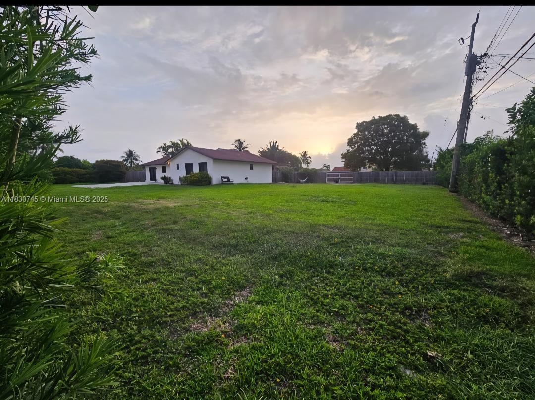 17124 SW 109th Ct, Miami, Florida image 4