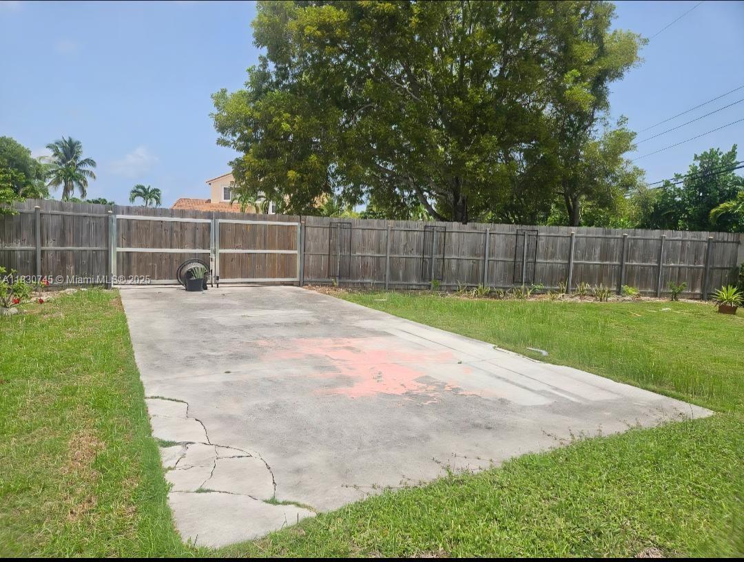 17124 SW 109th Ct, Miami, Florida image 6
