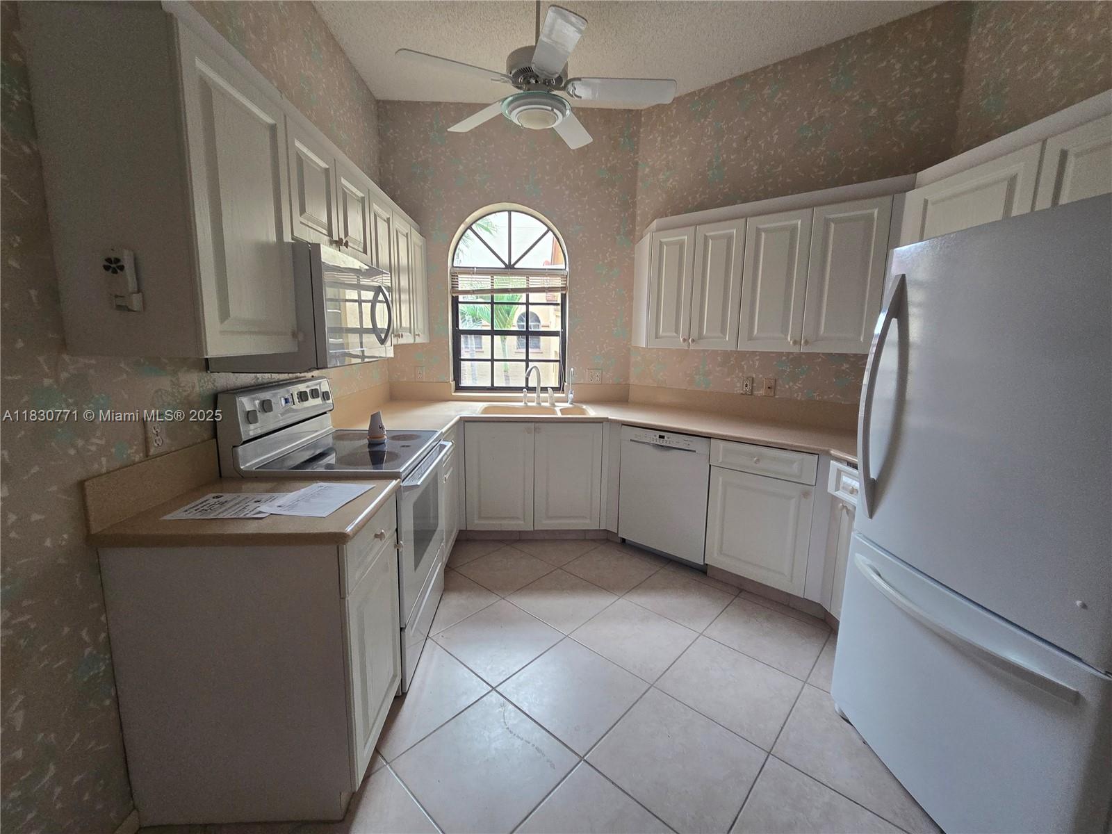 5139 Europa Dr #P, Boynton Beach, Florida image 4