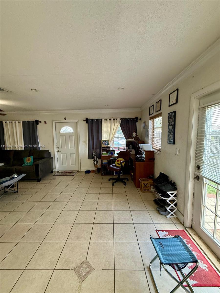 6433 SW 22nd St, Miramar, Florida image 5