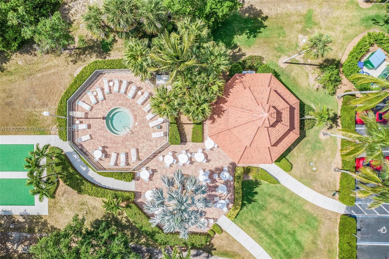 Residential, Cape Coral, Florida image 28