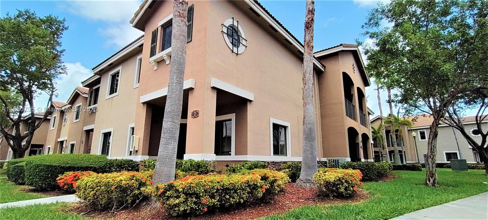 22911 SW 88th Pl #7-21, Cutler Bay, Florida image 1