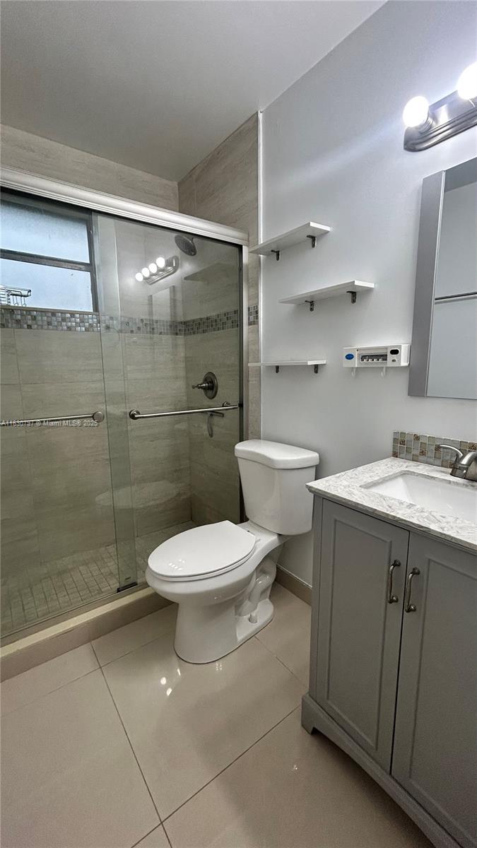 Property photo # 9