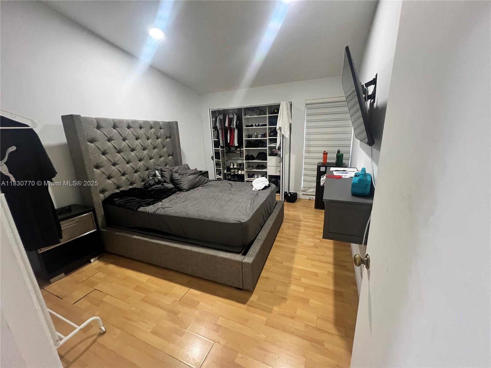 Residential, Pembroke Pines, Florida image 5