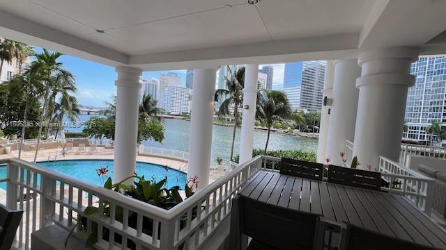 Residential, Miami, Florida image 11