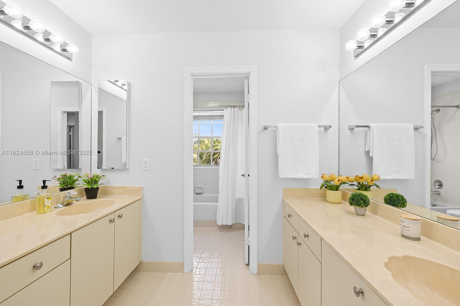 620 NW 204th Ave, Pembroke Pines, Florida image 32