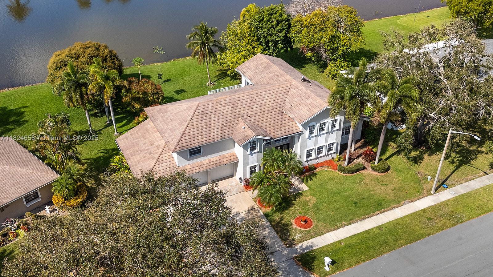 620 NW 204th Ave, Pembroke Pines, Florida image 47