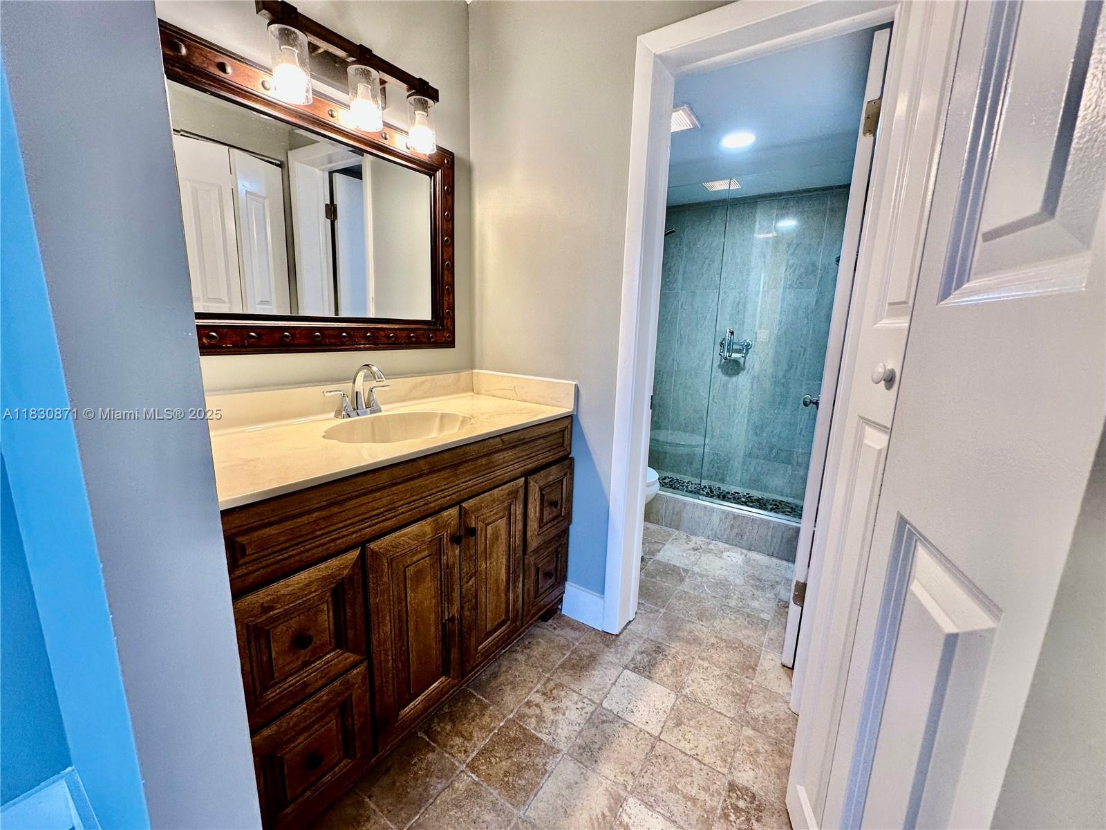 Property photo # 7