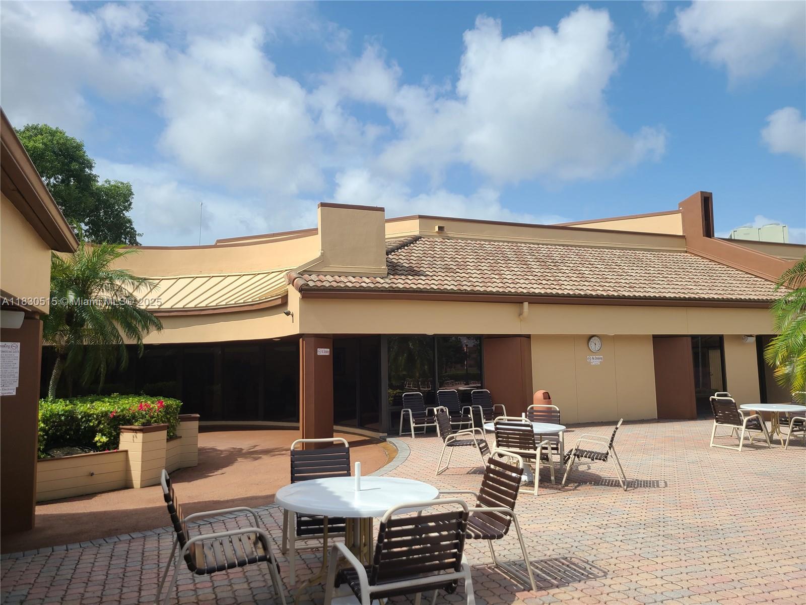 8861 Sunrise Lakes Blvd #106, Sunrise, Florida image 22