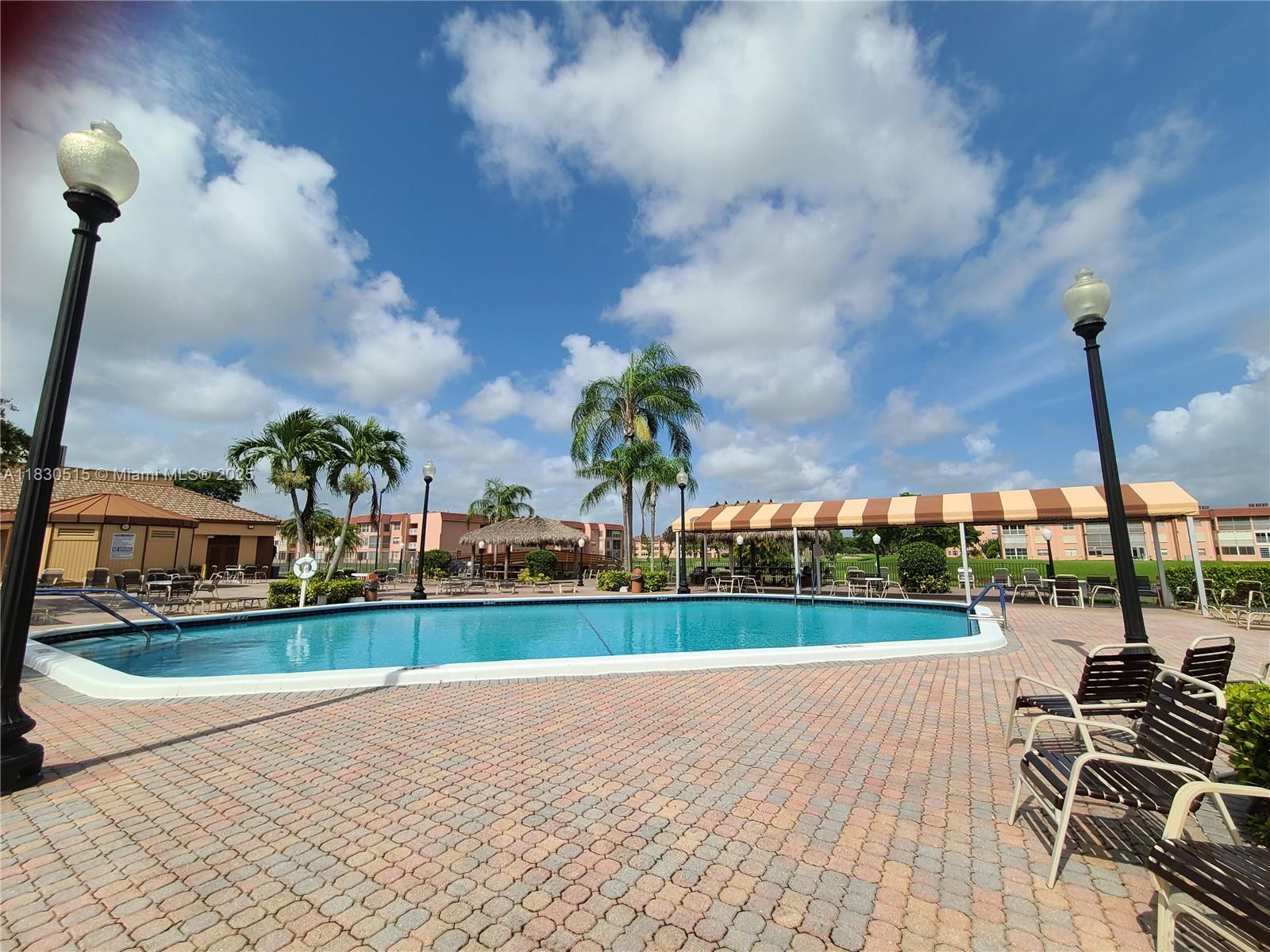 8861 Sunrise Lakes Blvd #106, Sunrise, Florida image 31