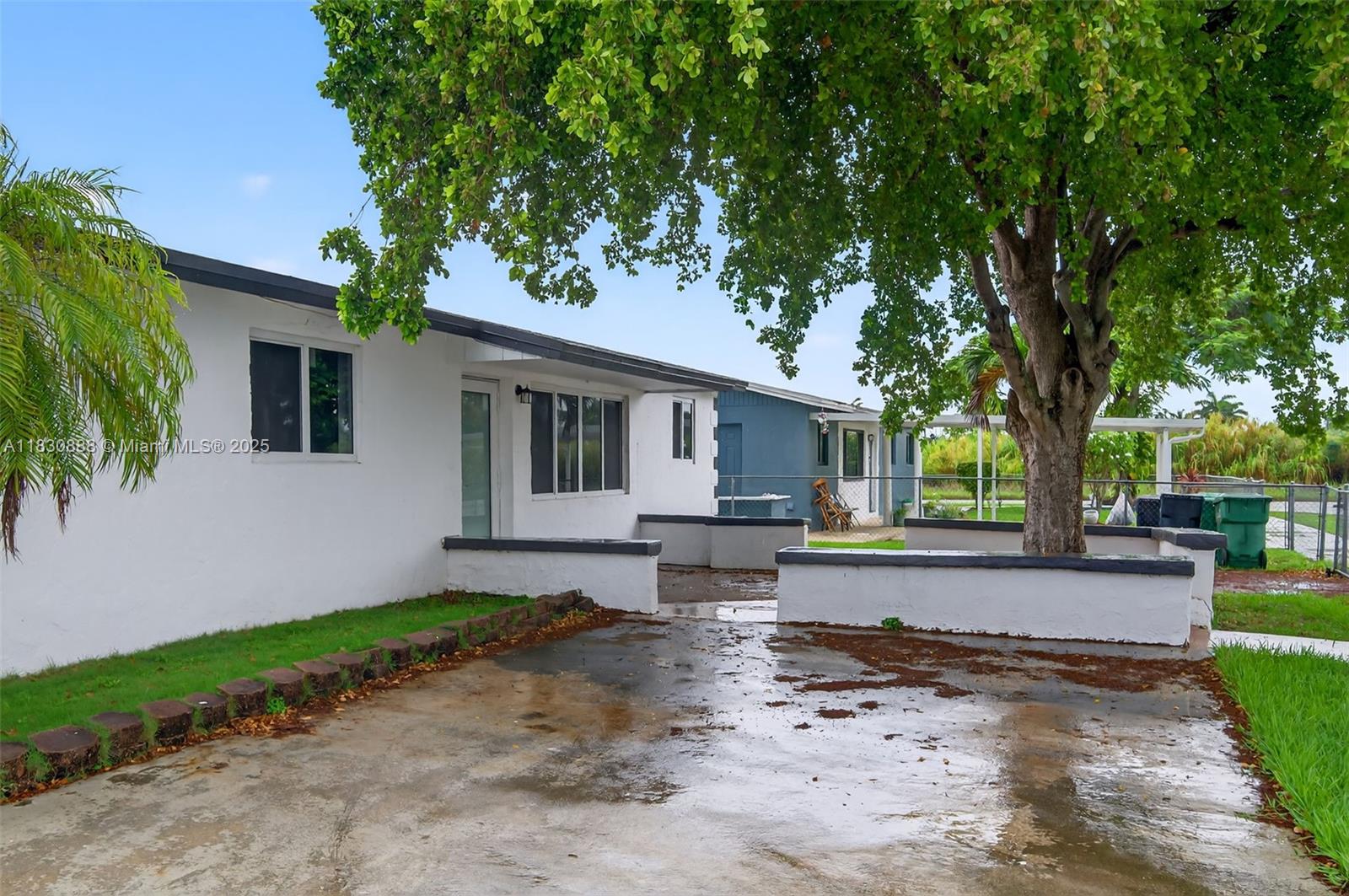 11504 SW 226th St, Miami, Florida image 2