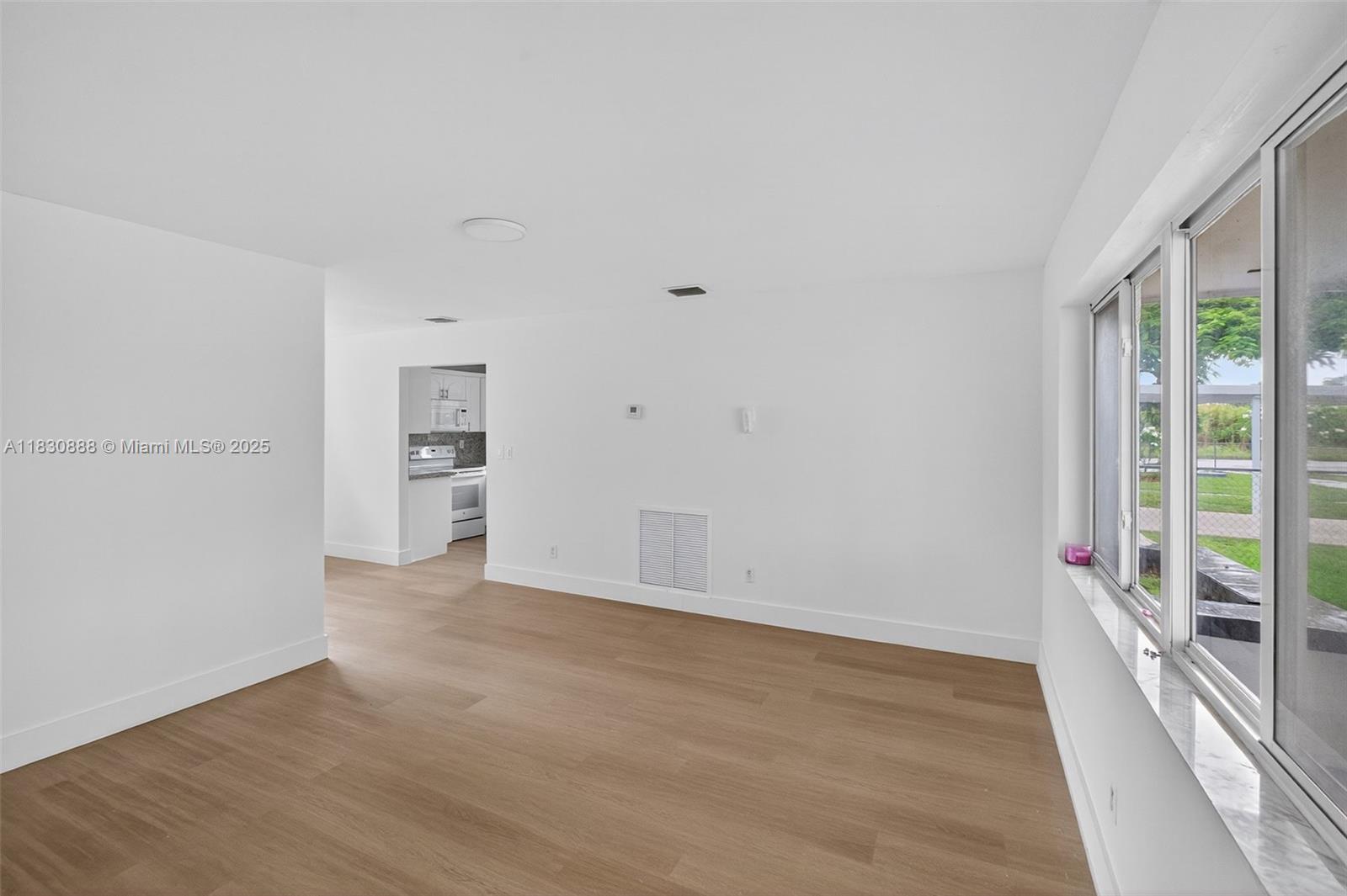 11504 SW 226th St, Miami, Florida image 7