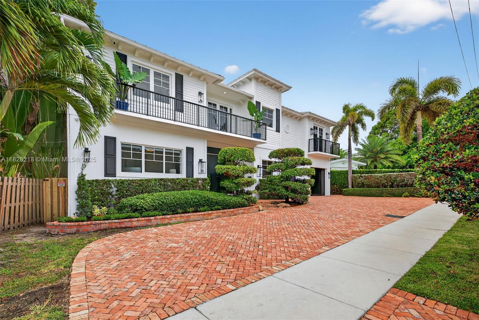 House for Sale in Fort Lauderdale, FL