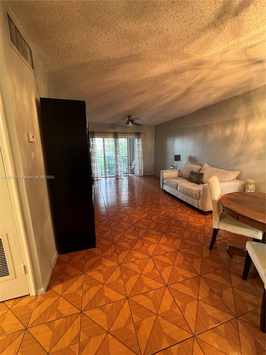 4143 N Ocean Blvd #303, Fort Lauderdale, Florida image 16