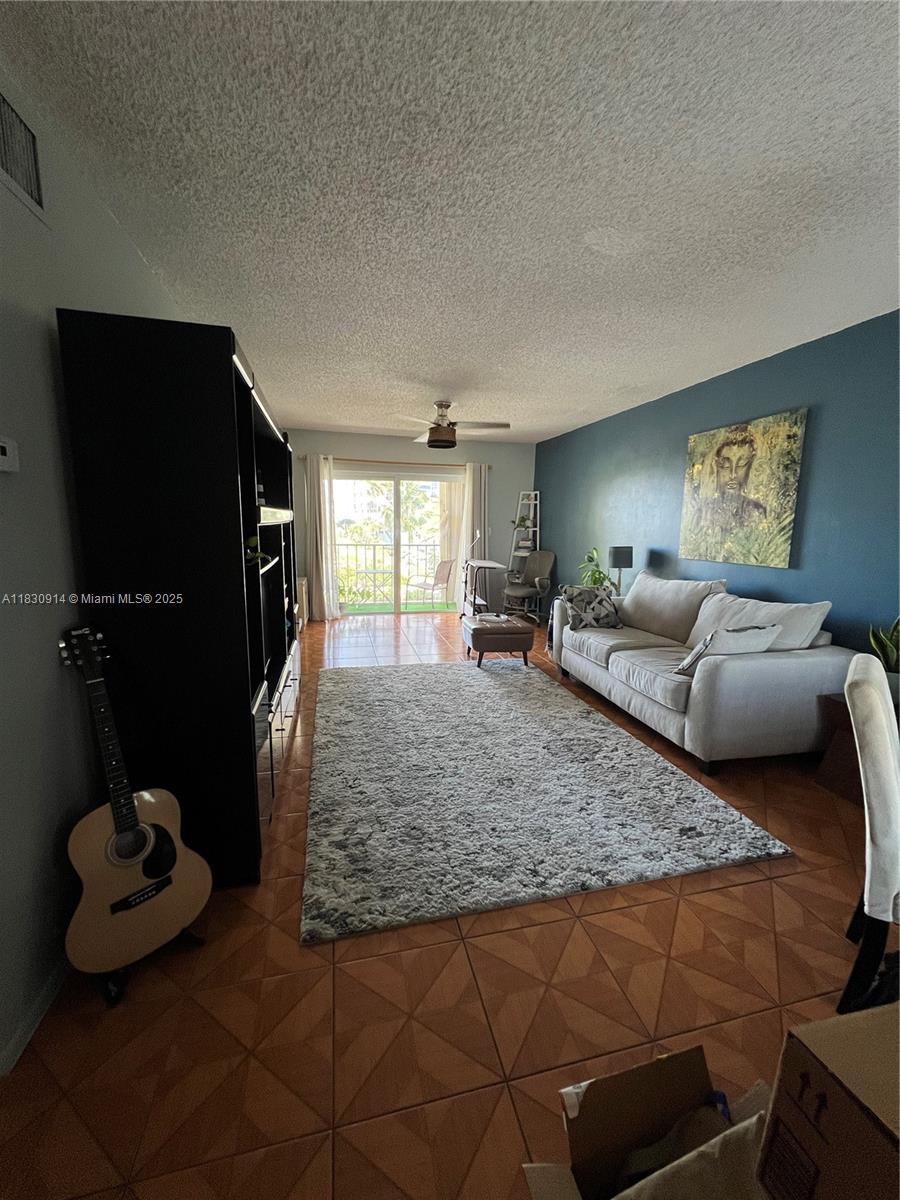 4143 N Ocean Blvd #303, Fort Lauderdale, Florida image 8