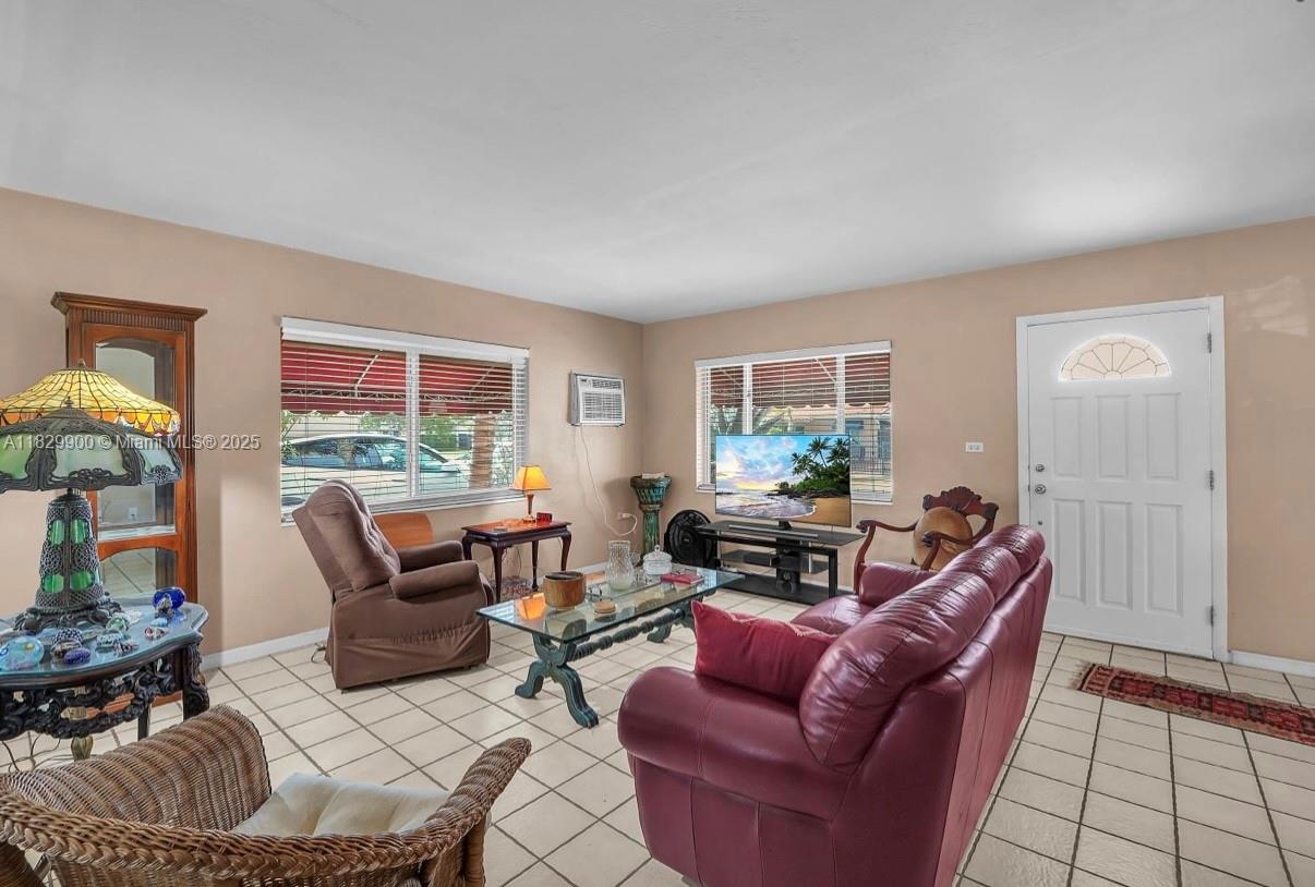 10833 SW 62nd Ter, Miami, Florida image 13