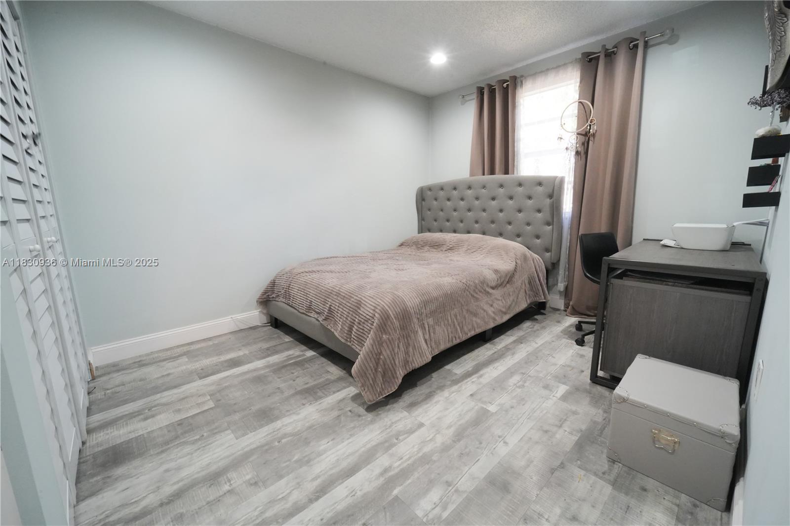 506 Danville Ter, Davie, Florida image 26