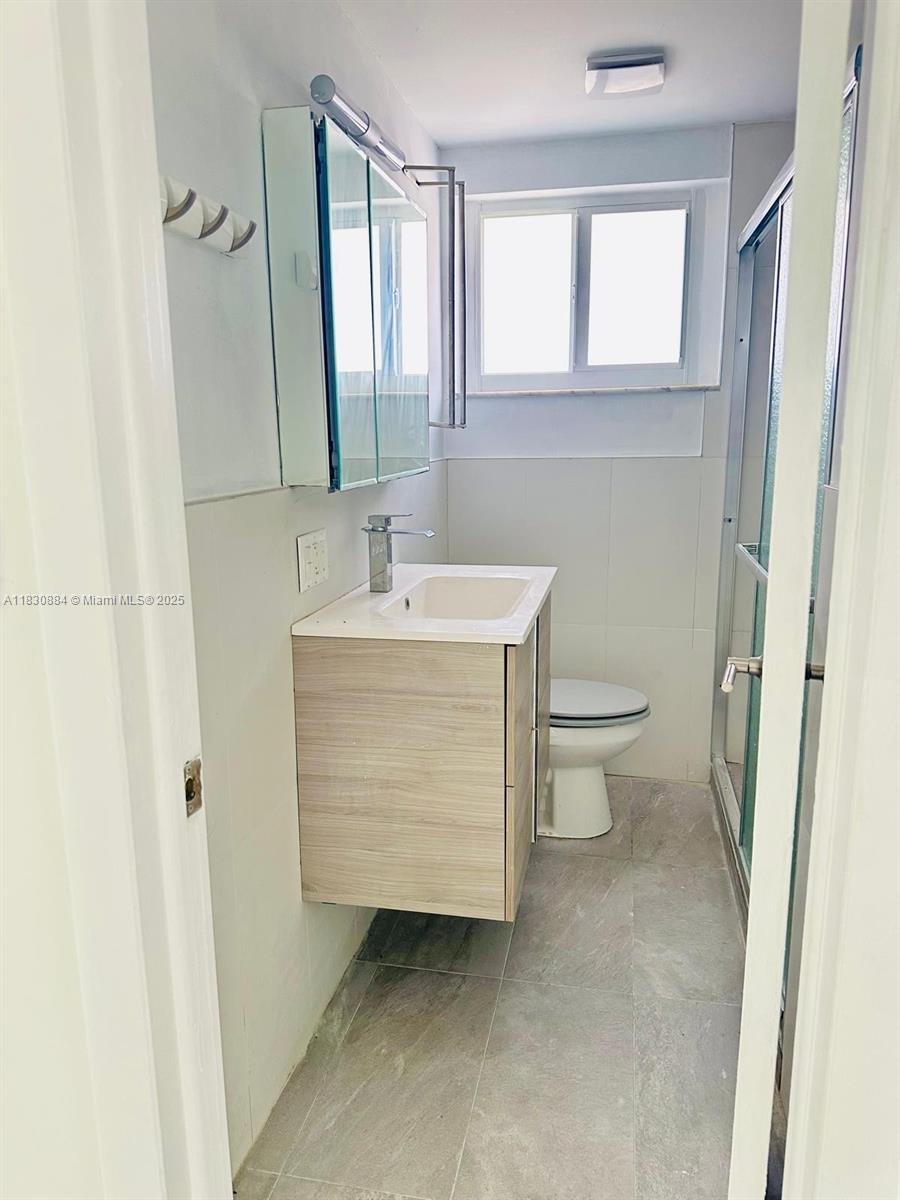 1590 W 46th St #233, Hialeah, Florida image 16