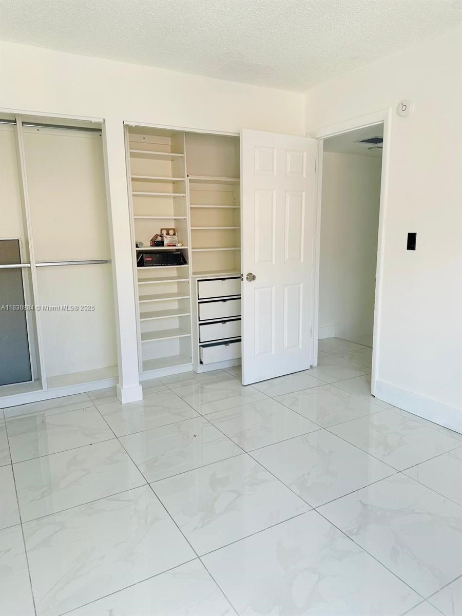 1590 W 46th St #233, Hialeah, Florida image 17