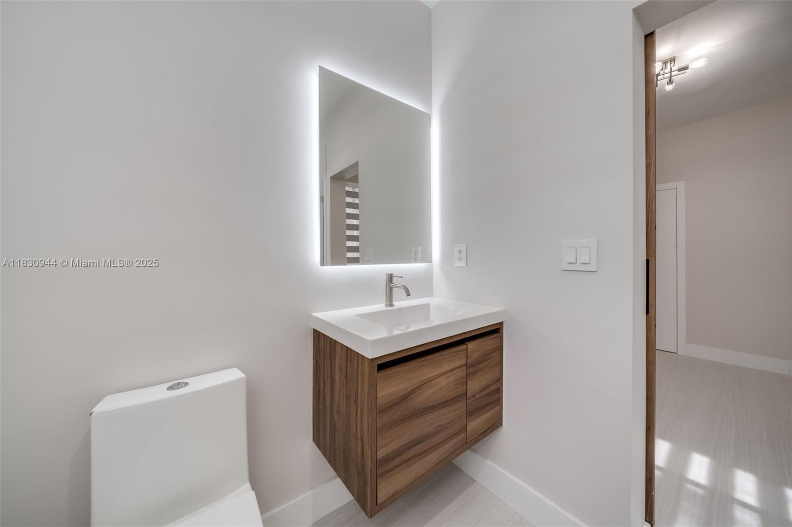 1212 Camellia Ln, Weston, Florida image 35