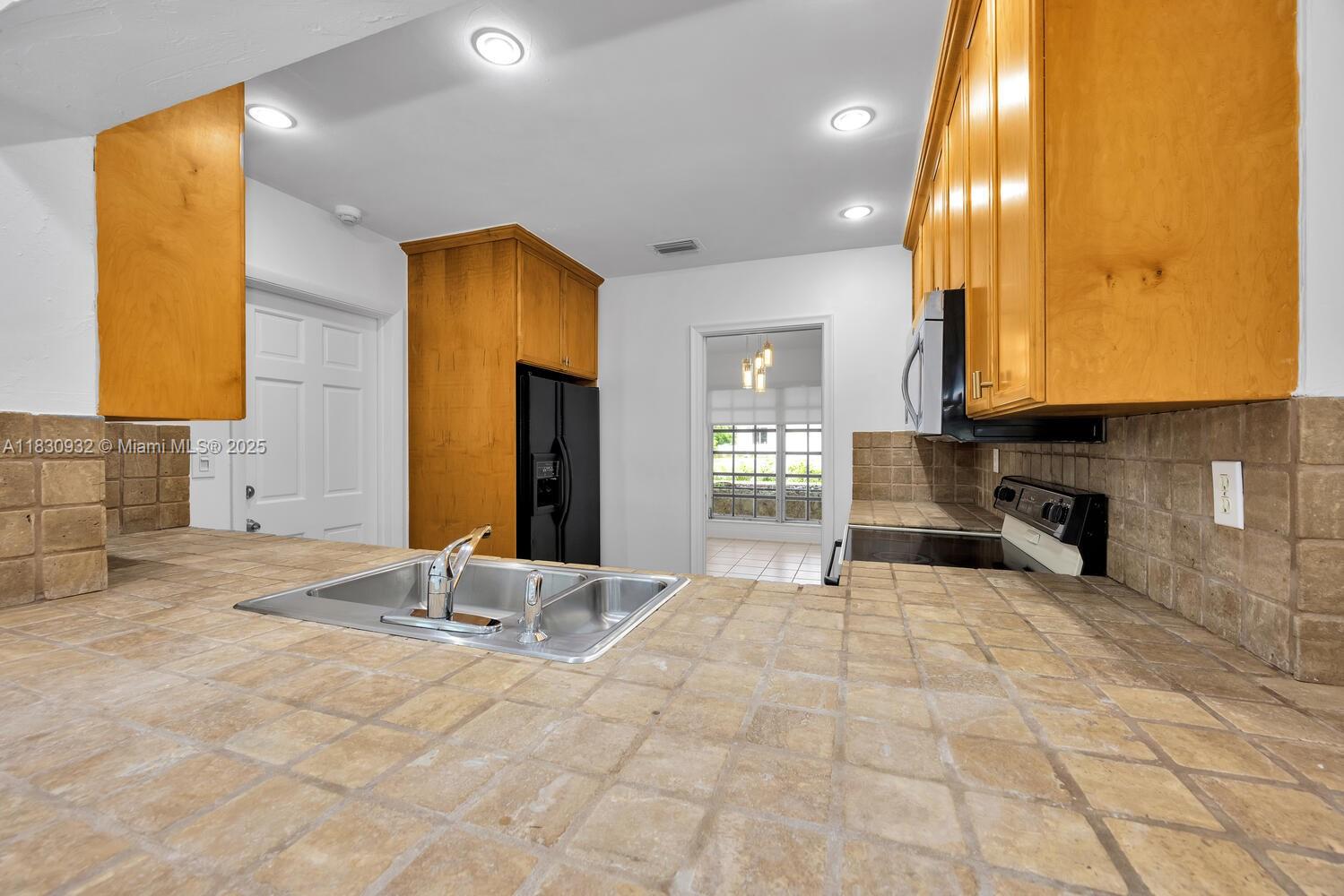 16412 SW 74th Ct, Palmetto Bay, Florida image 17