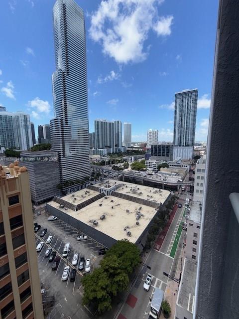 151 SE 1st St #1607, Miami, Florida image 23