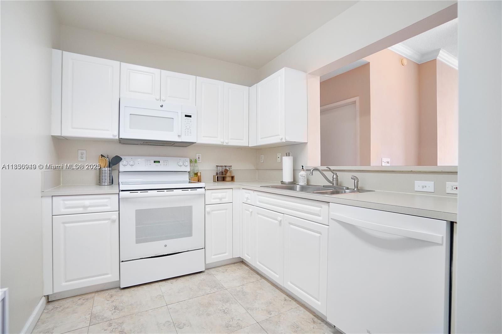 520 SE 5th Ave #1707, Fort Lauderdale, Florida image 12