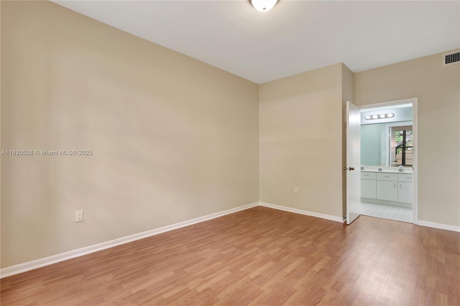 15501 Miami Lakeway N #106, Miami Lakes, Florida image 9